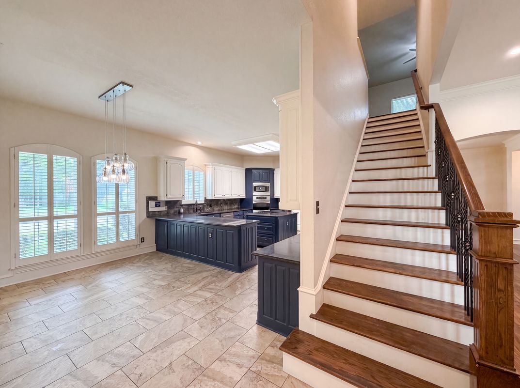 Photo 10 of 38 of 4606 Mill Wood Dr, Colleyville, TX