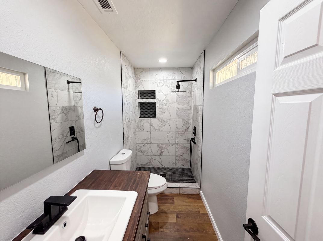 Photo 12 of 18 of 14729 Hartford Ln, Helendale, CA