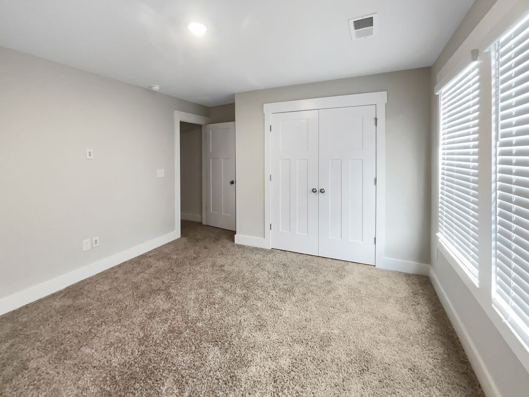 Photo 21 of 29 of 315 Pewter Cir, Simpsonville, SC