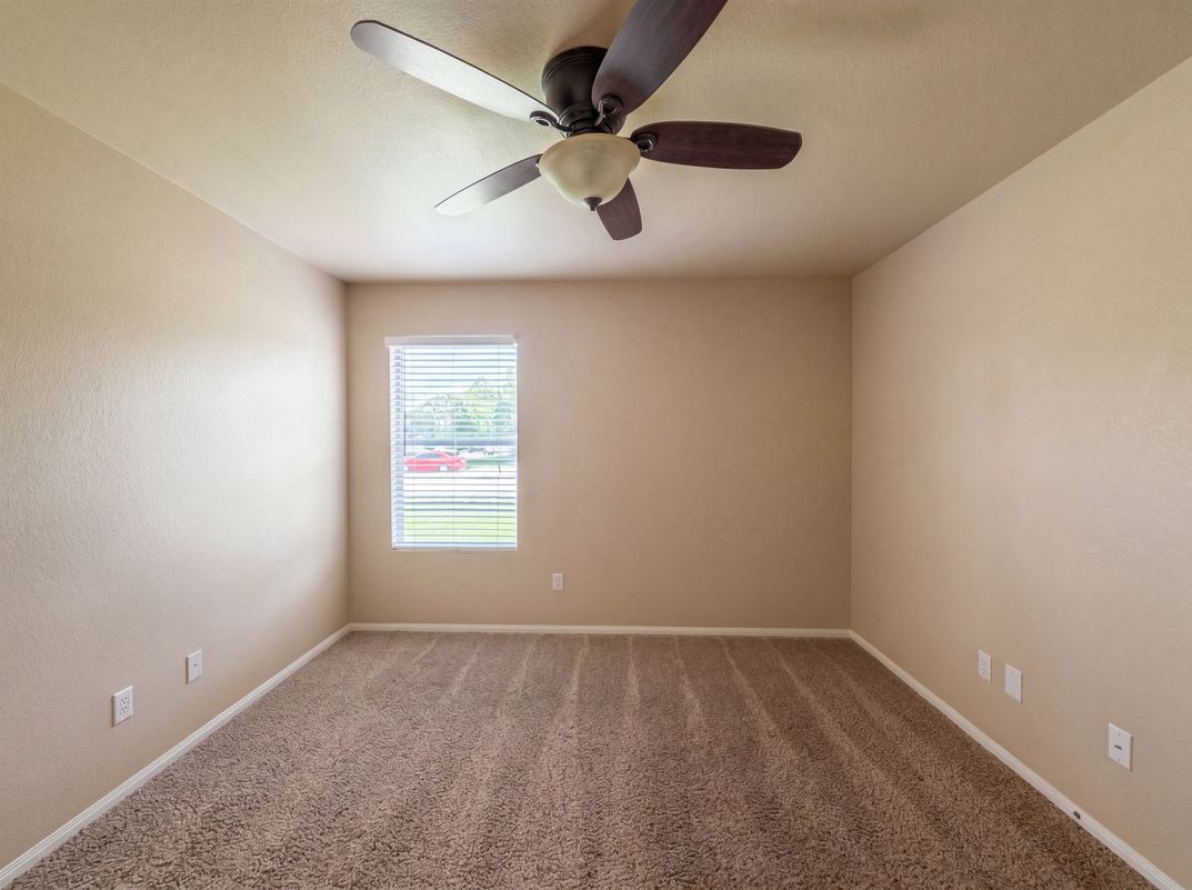 Photo 10 of 19 of 5313 Southern Crossing Dr, Temple, TX