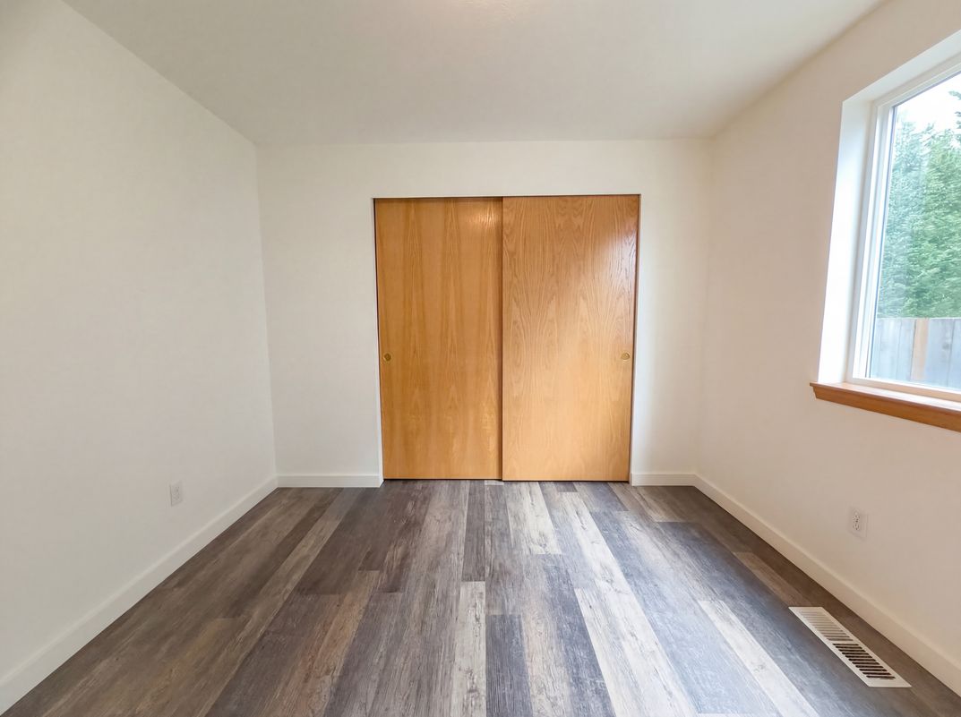 Photo 14 of 18 of 8641 NE Windstone St, Beaverton, OR