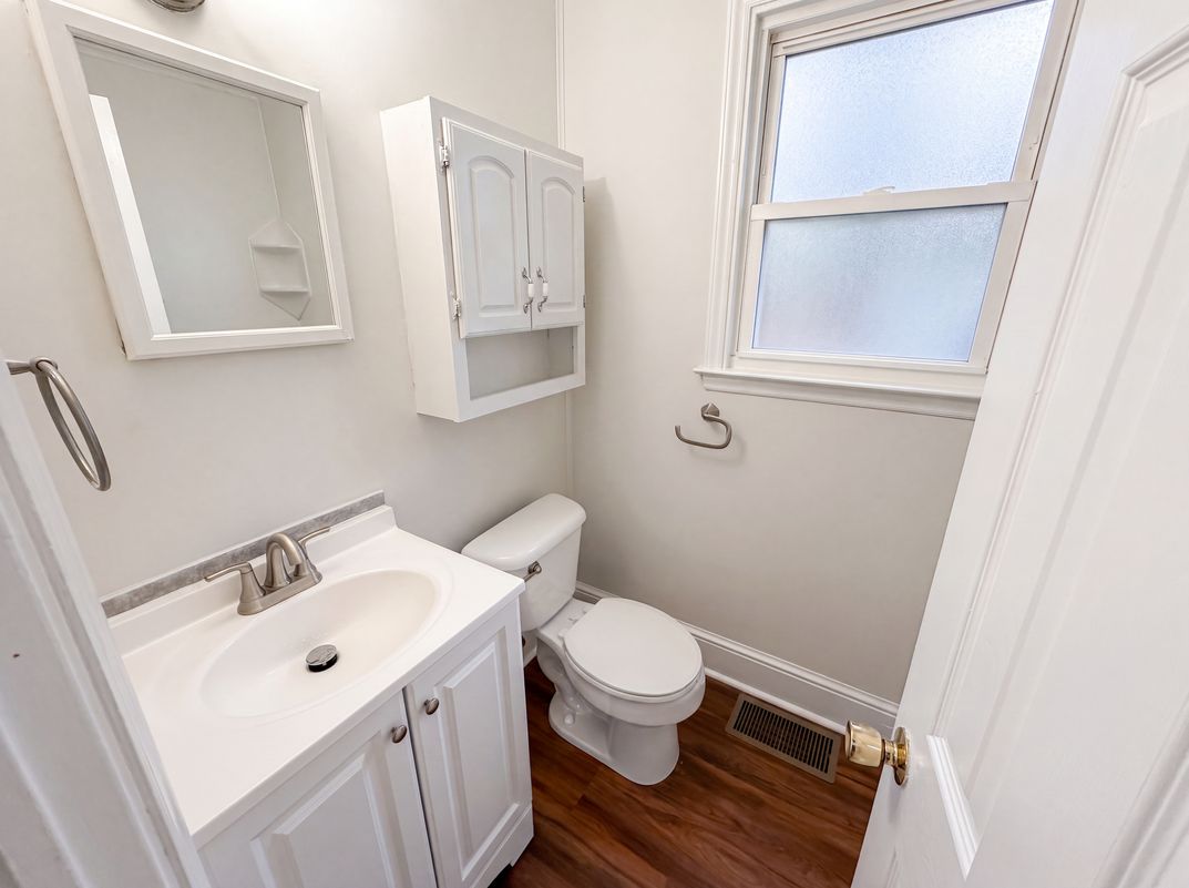Photo 18 of 23 of 1521 Herrin Ave, Charlotte, NC