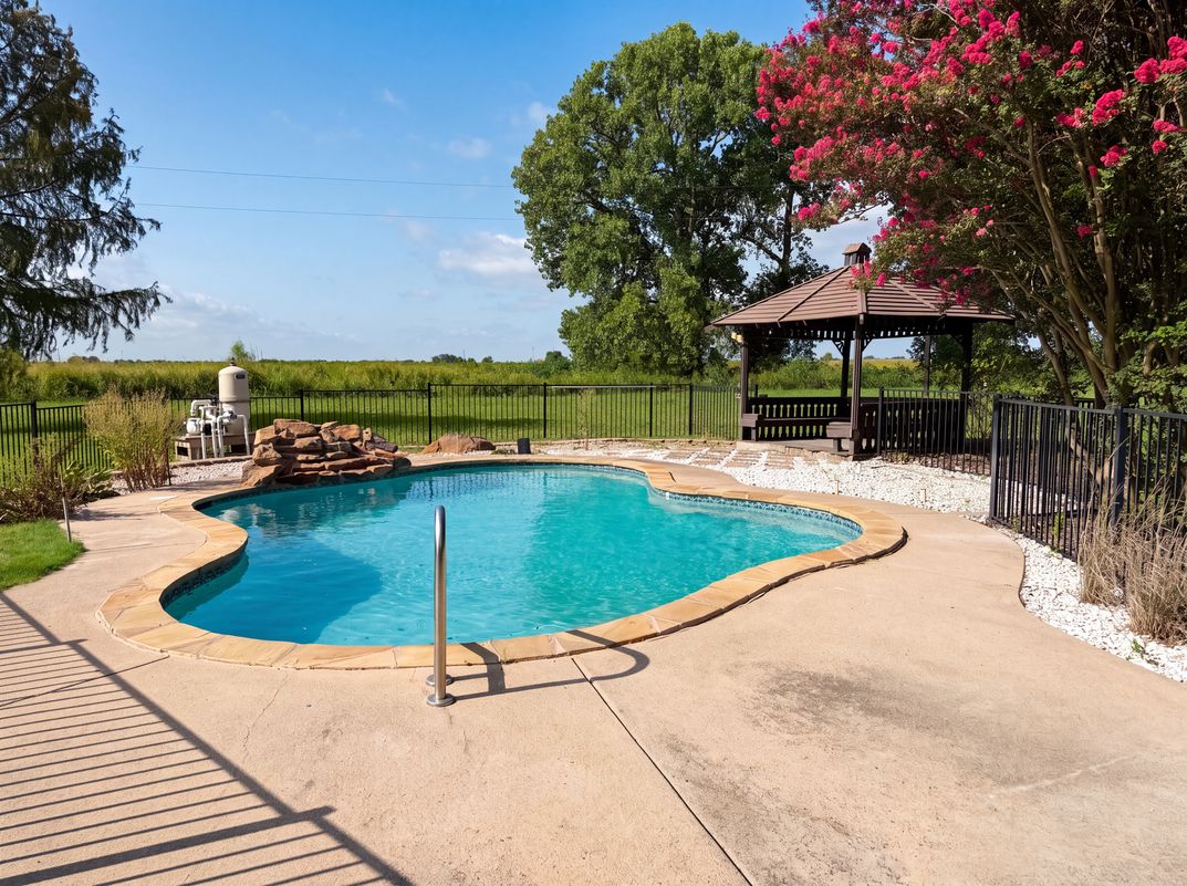 Photo 19 of 20 of 100 Dubb Ln, Red Oak, TX