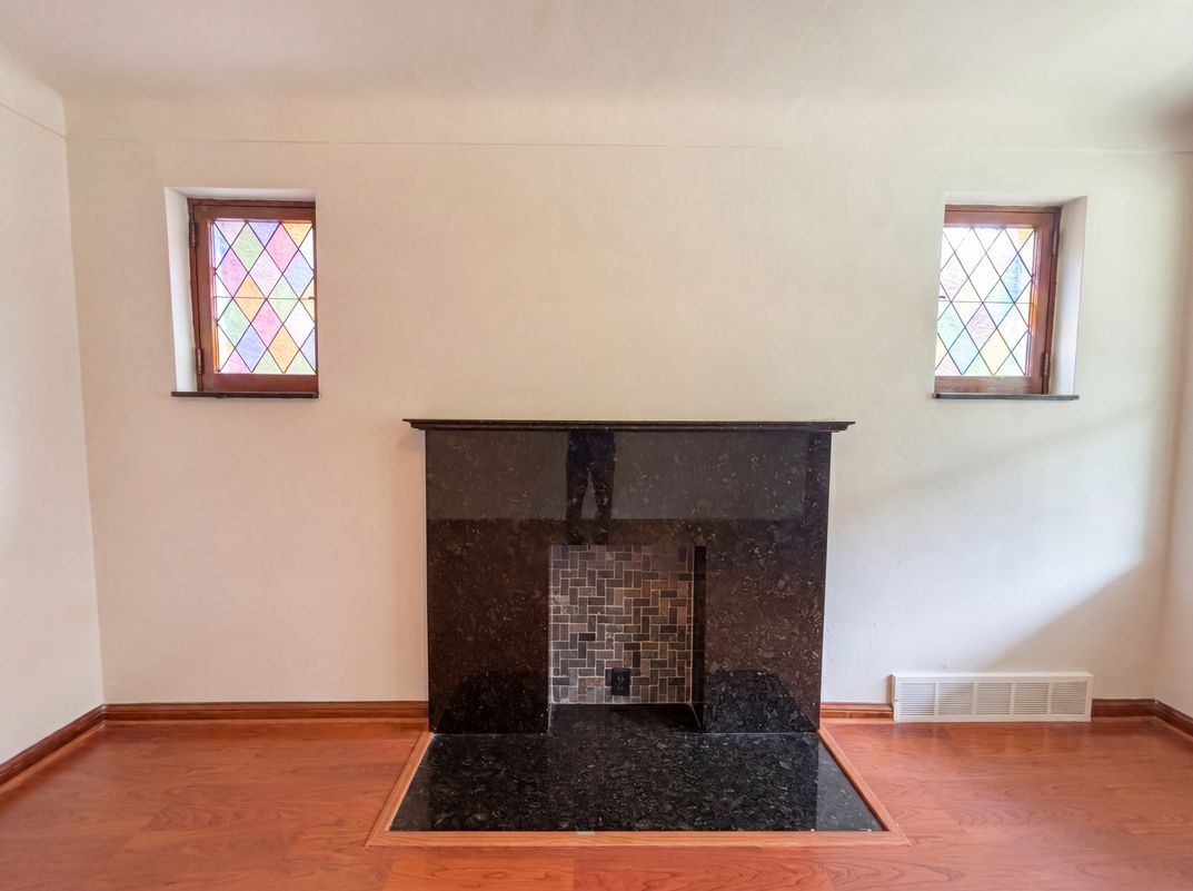 Photo 6 of 24 of 5363 Reber Pl, Saint Louis, MO