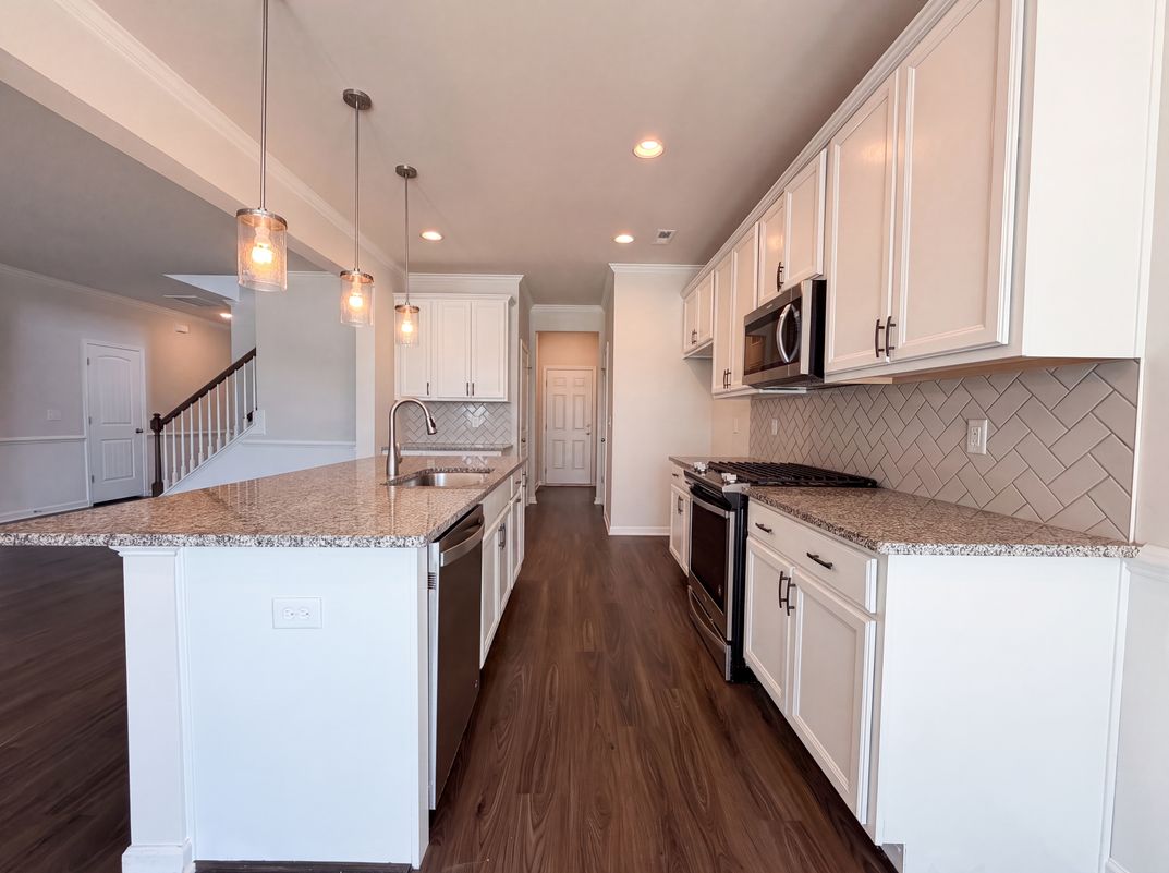 Photo 6 of 24 of 119 E Caxton Ct, Clayton, NC