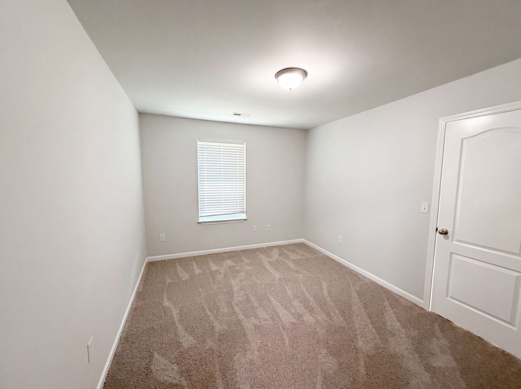 Photo 15 of 21 of 129 Saddlebrook Ave, Pickens, SC