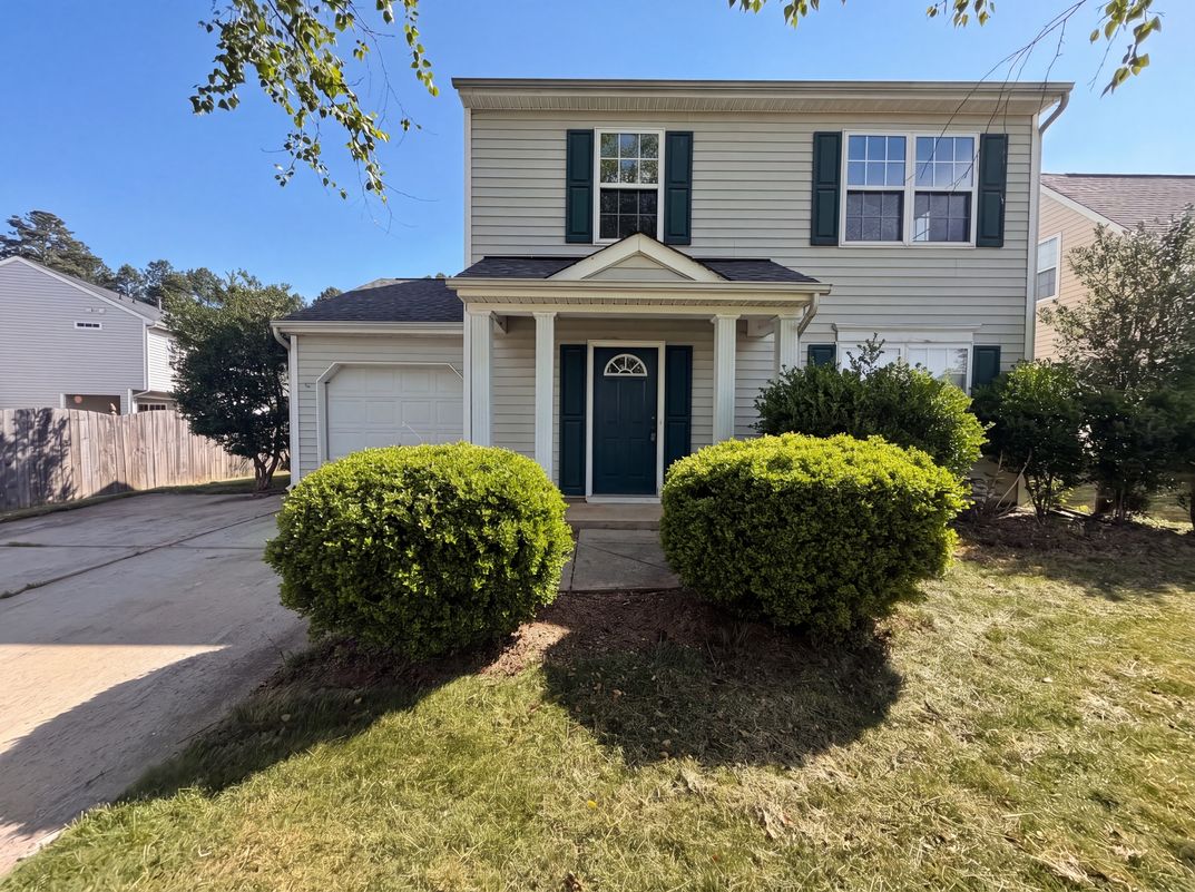 Property photo 1 of 104 Valley Glen Dr