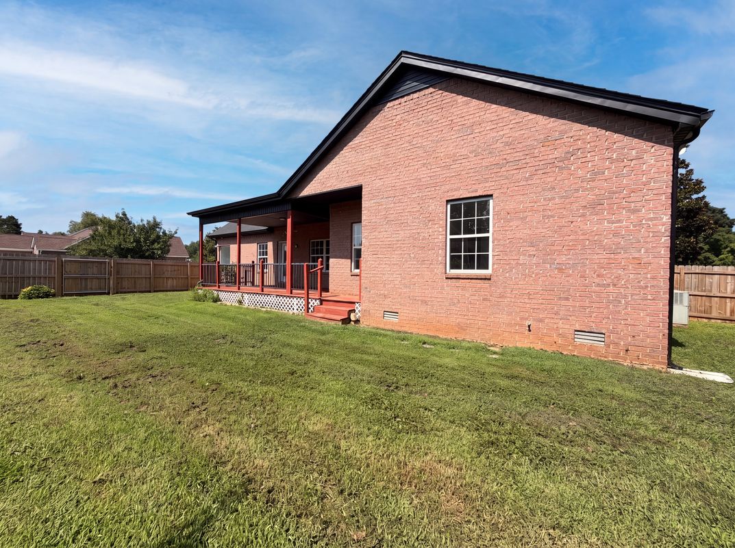 Photo 23 of 24 of 1727 Joben Dr, Murfreesboro, TN