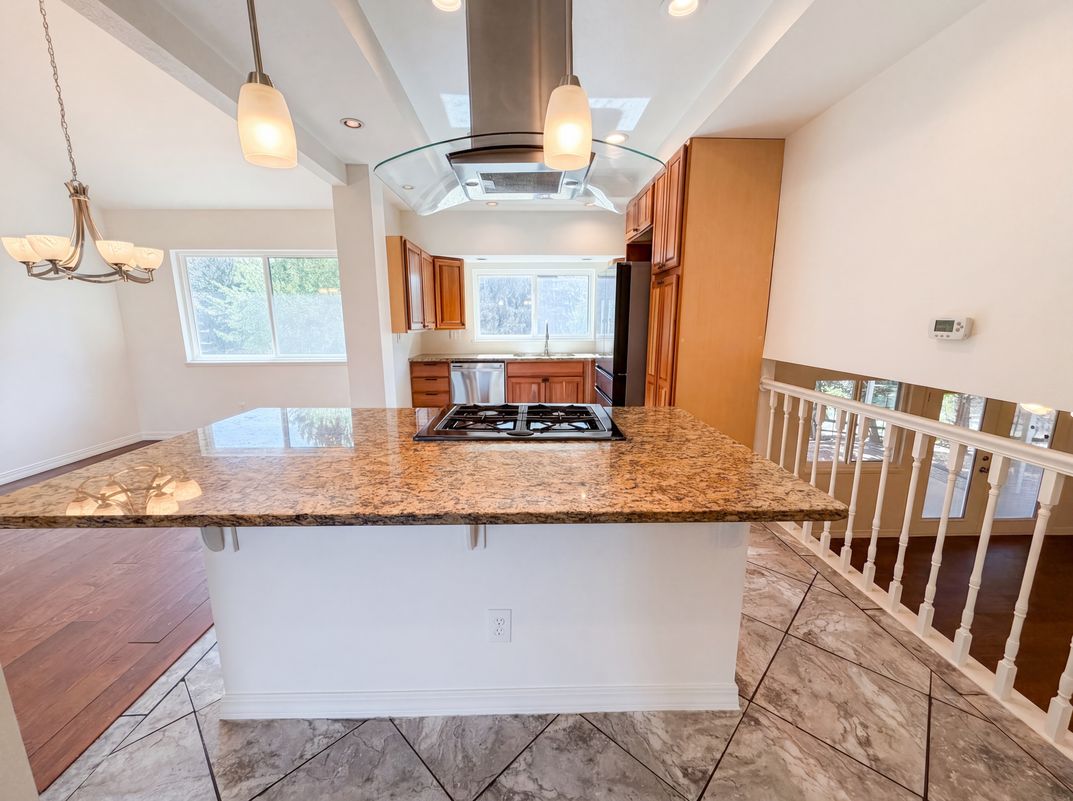 Photo 8 of 40 of 10330 E Weaver Pl, Englewood, CO