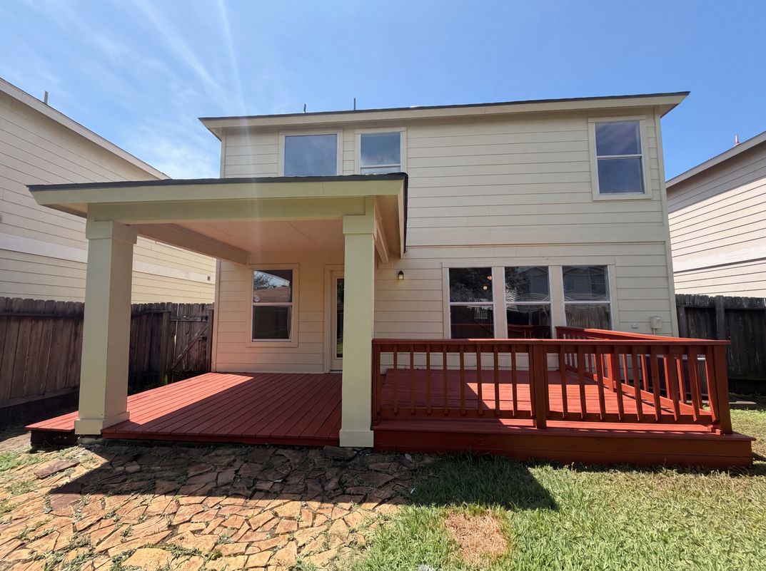 Photo 5 of 23 of 2711 Skyview Trace Ct, Houston, TX