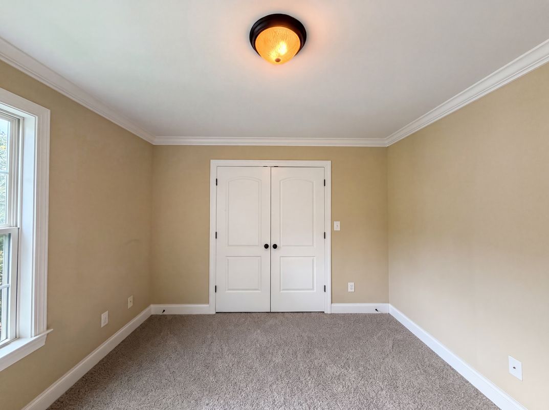 Photo 10 of 25 of 5474 Alamo Dr, Winston Salem, NC