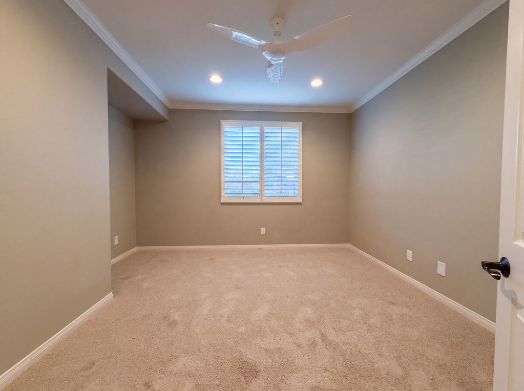 Photo 14 of 37 of 25701 Chestnut Way, Stevenson Ranch, CA
