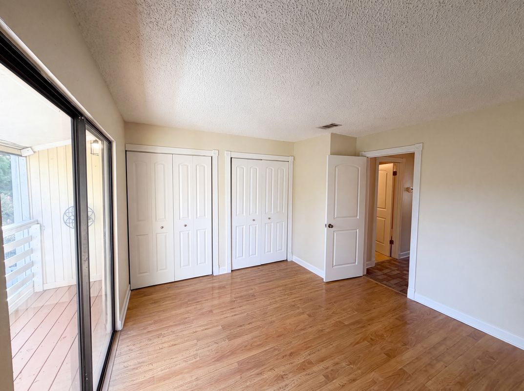 Photo 4 of 24 of 22707 Watersedge Blvd, Land O Lakes, FL