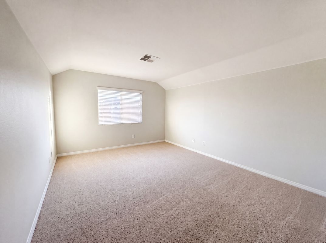 Photo 21 of 28 of 38408 Tranquila Ave, Murrieta, CA