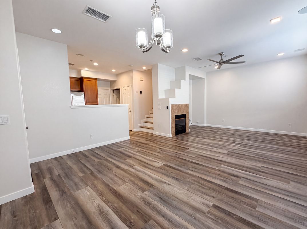 Photo 7 of 25 of 41534 King Palm Ave, Murrieta, CA