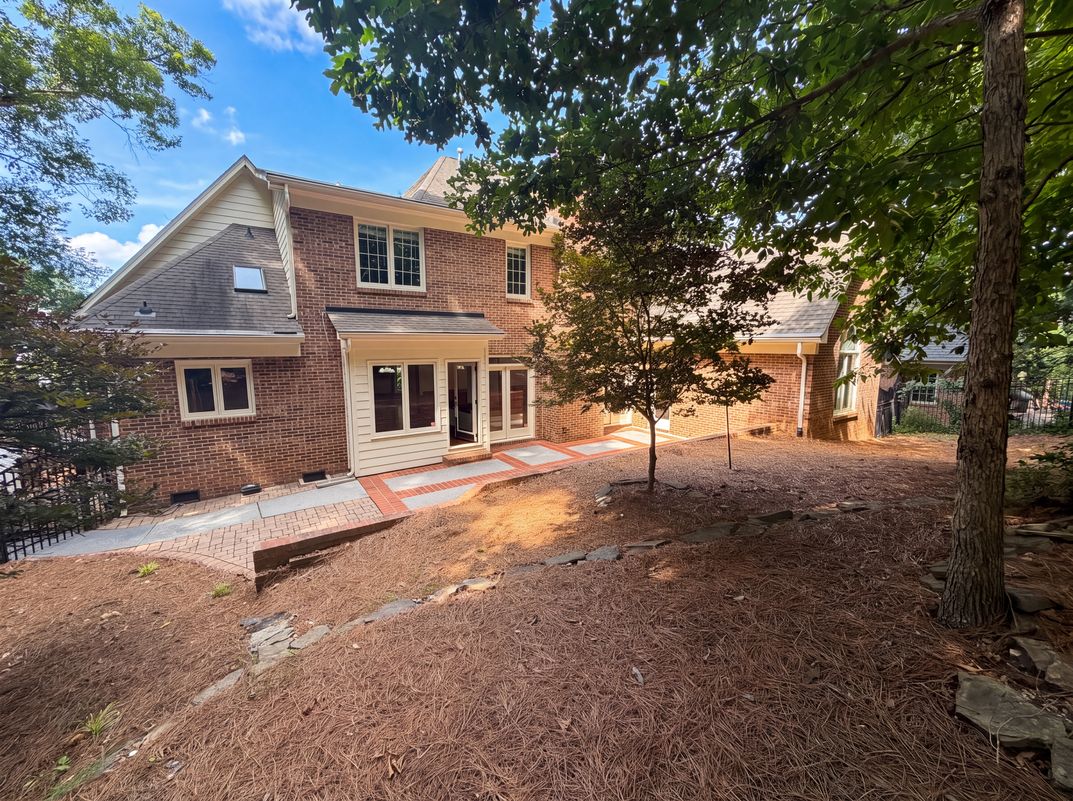 Photo 5 of 29 of 3711 Surry Ridge Ct, Charlotte, NC