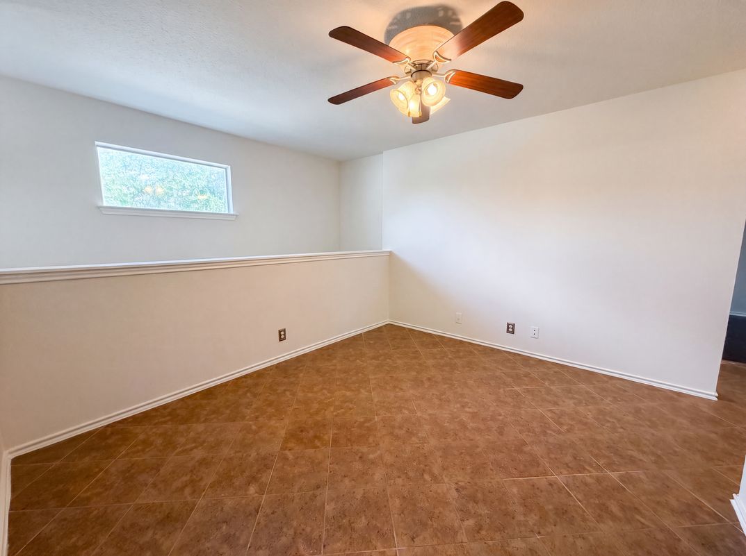 Photo 17 of 22 of 5810 Vasey Blvd, Austin, TX