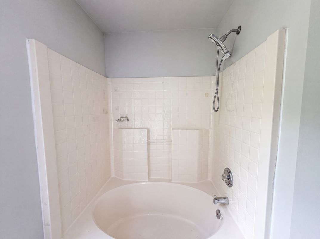 Photo 13 of 21 of 11220 Northwoods Forest Dr, Charlotte, NC