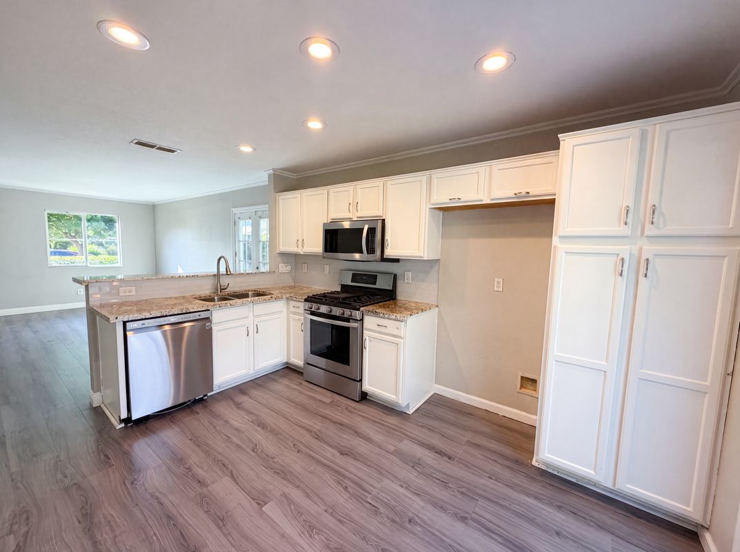 Property photo 2 of 4319 Monhegan Way