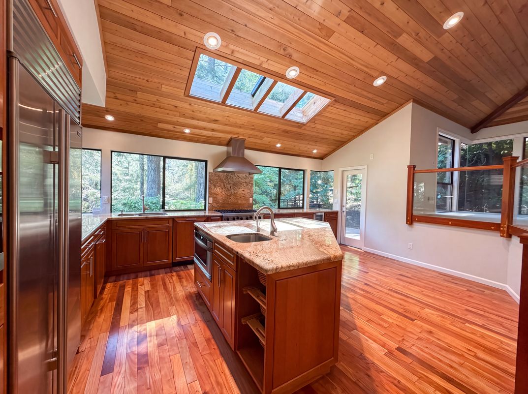 Photo 9 of 47 of 815 Wild Oak Dr, Santa Rosa, CA