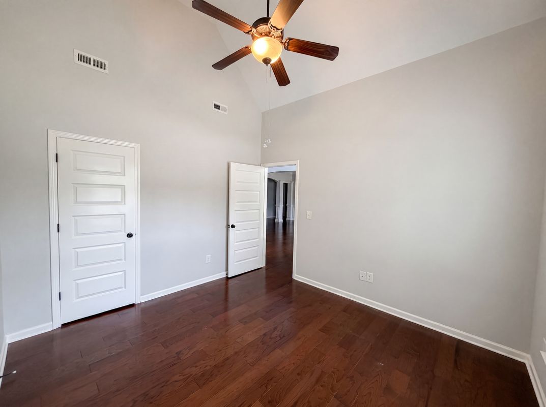 Photo 16 of 28 of 156 Southbrook Ln, Sanford, NC