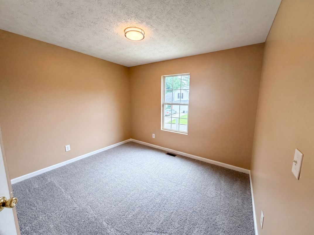 Photo 12 of 24 of 2195 Clayton Rdg, Lithonia, GA