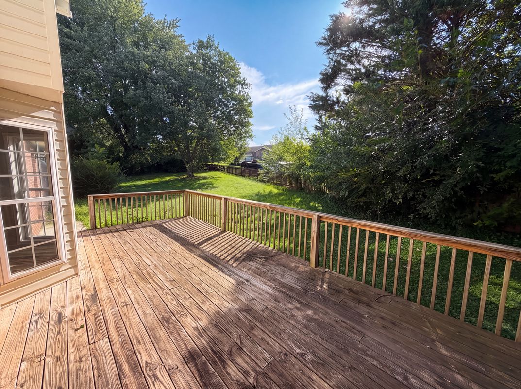 Photo 23 of 27 of 518 Glenfield Cir, Maryville, TN