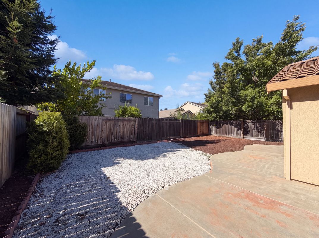 Photo 43 of 45 of 1570 Arcola Ave, Sacramento, CA