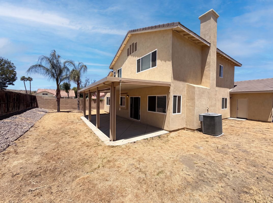 Photo 5 of 24 of 4519 Kalpesh Ct, Hemet, CA