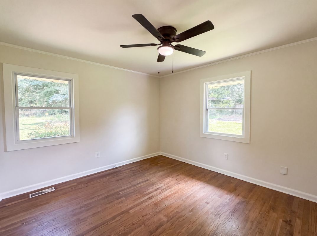 Photo 13 of 23 of 5656 Salem Rd, Covington, GA