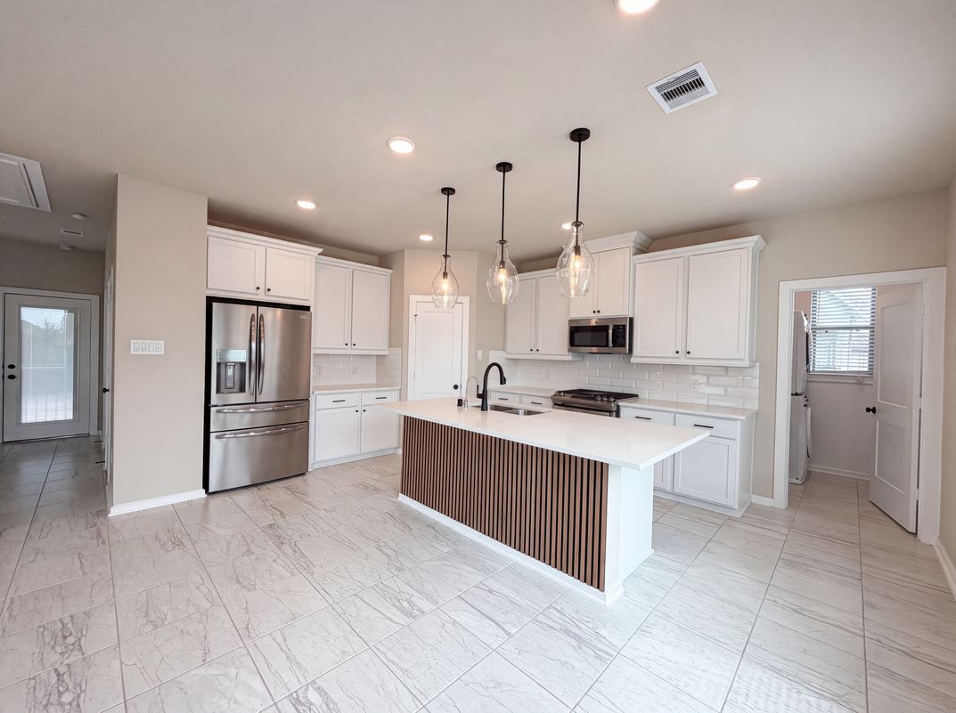Photo 6 of 18 of 23939 Oriole Valley Trl, Katy, TX
