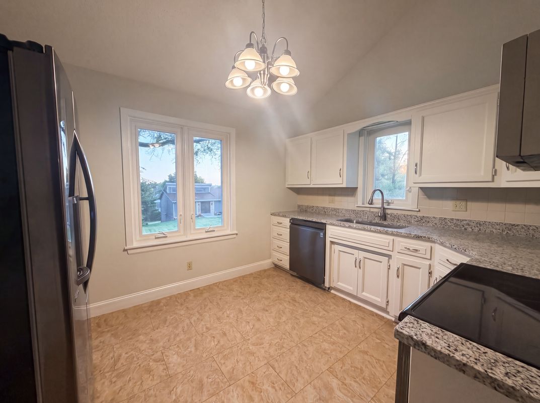Photo 8 of 21 of 7511 Orient Ave, Kansas City, KS
