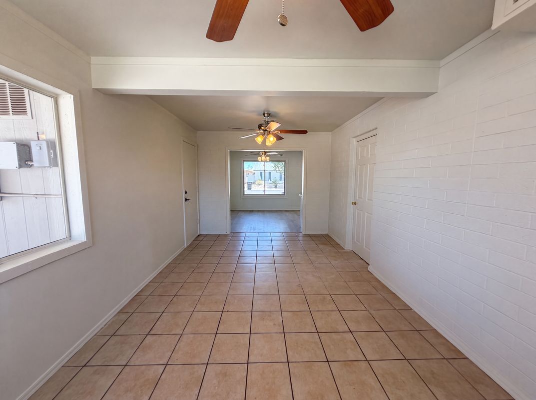 Photo 16 of 22 of 2027 W Corrine Dr, Phoenix, AZ