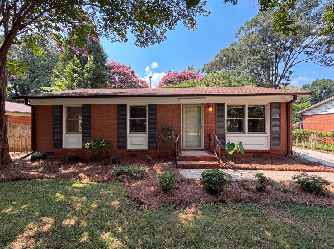 713 Ridgedale Ct Charlotte NC 28206