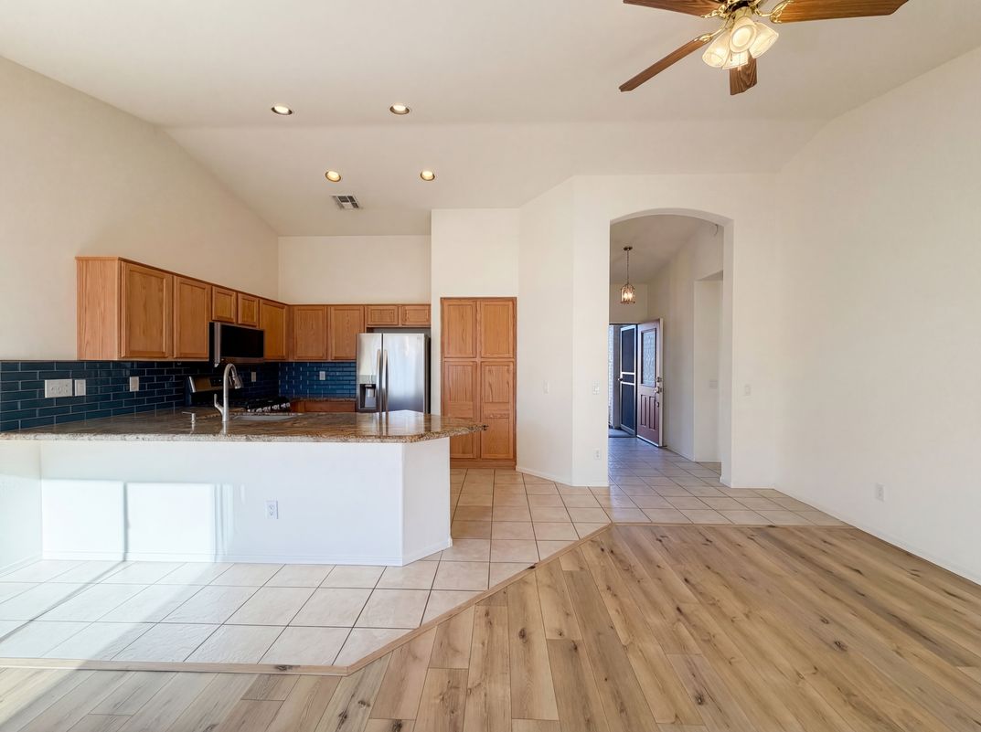 Photo 9 of 16 of 25210 S Wyoming Ave, Sun Lakes, AZ