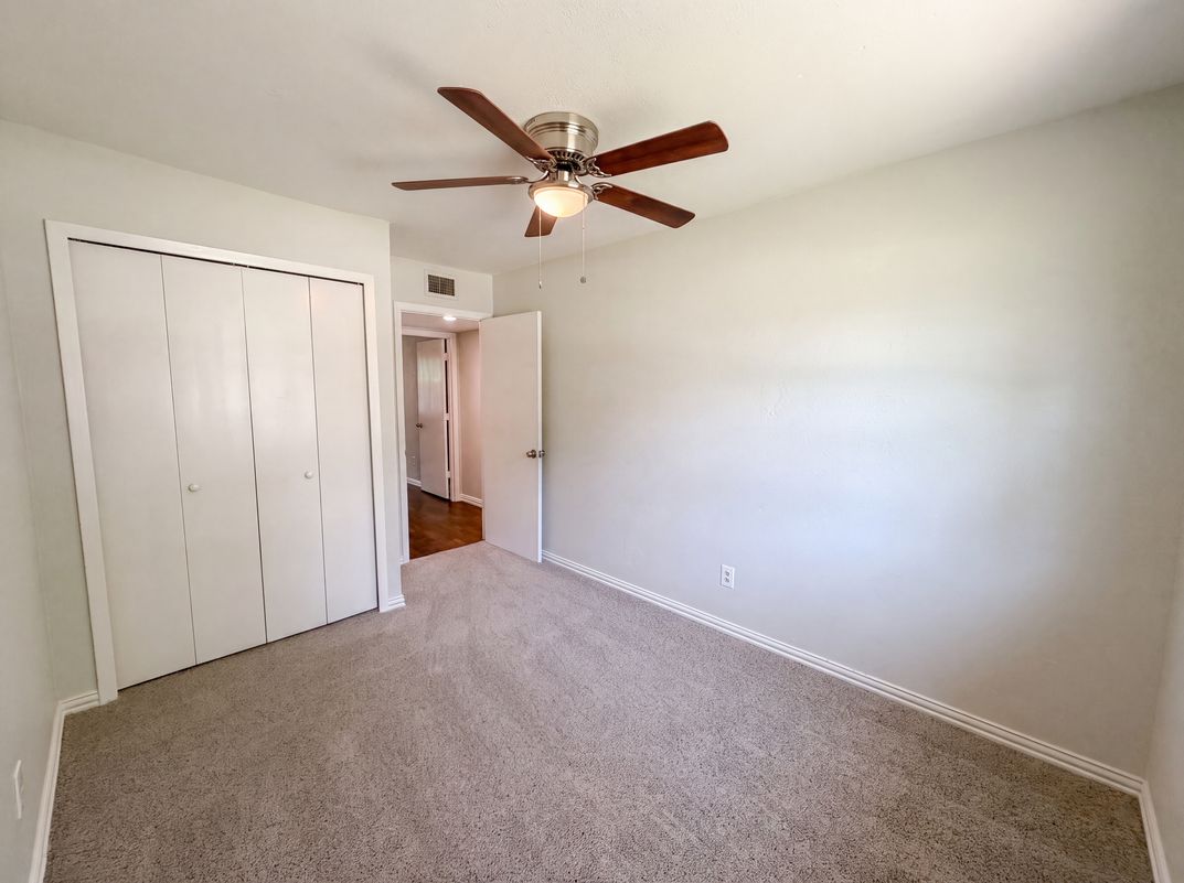 Photo 16 of 25 of 5608 Cherilee Ln, Haltom City, TX