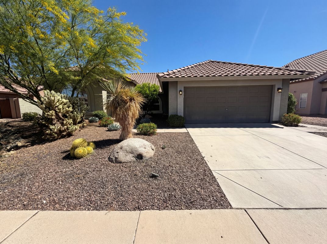 Property photo 1 of 28825 N 45th St