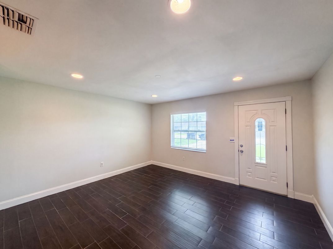 Photo 15 of 19 of 4147 Willow South Dr, Mulberry, FL
