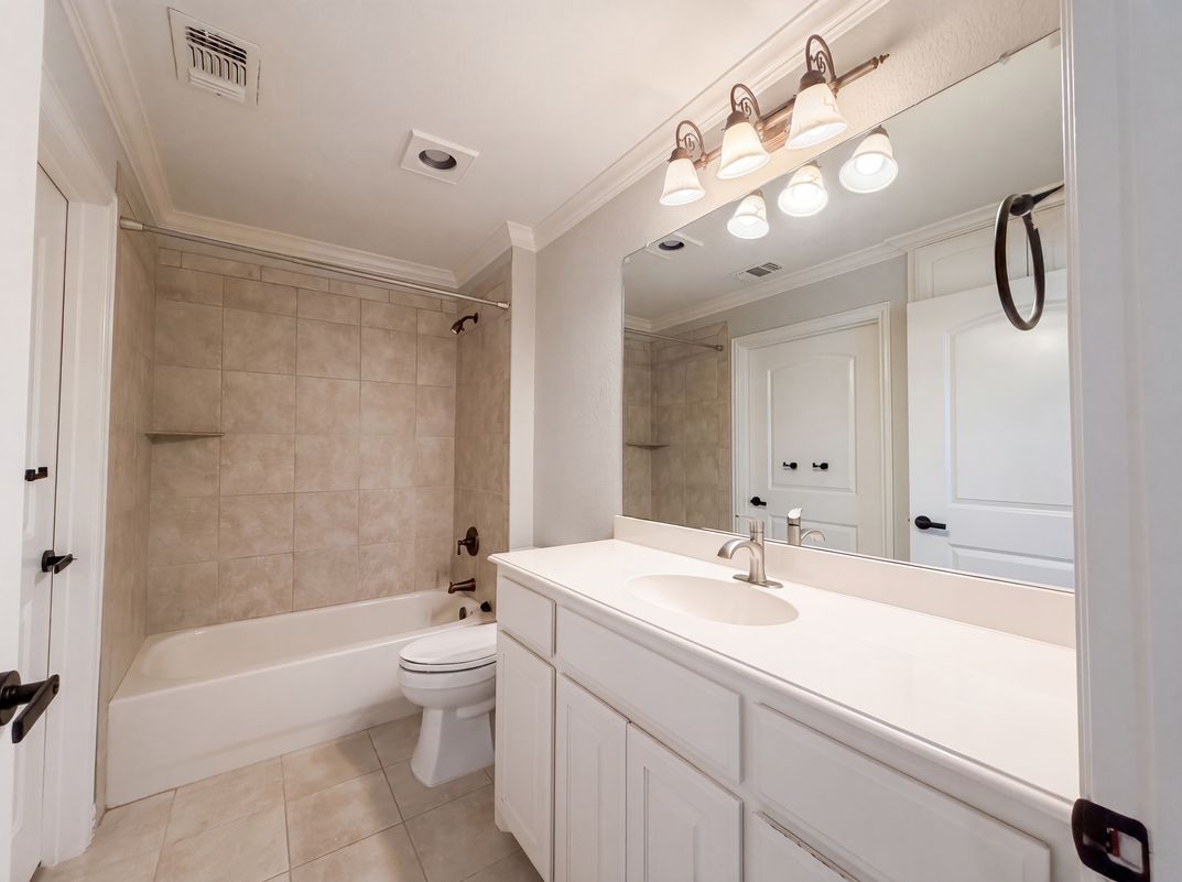 Photo 11 of 25 of 6530 Swallow Ct, McKinney, TX