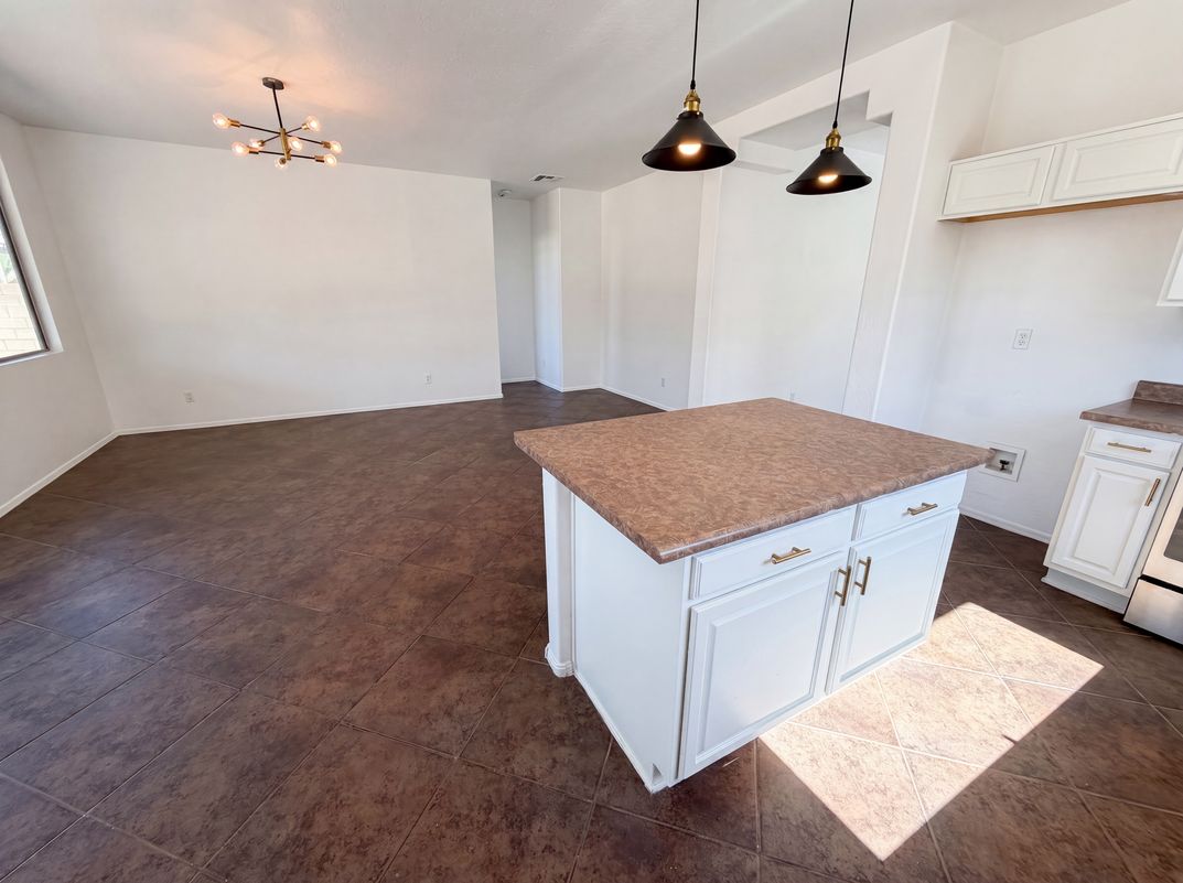 Photo 13 of 32 of 17529 W East Wind Ave, Goodyear, AZ