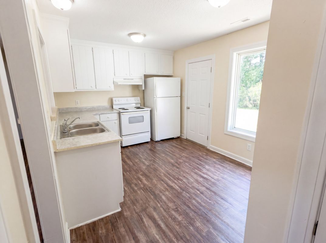 Photo 2 of 20 of 212 Katie Dr, Sharpsburg, NC