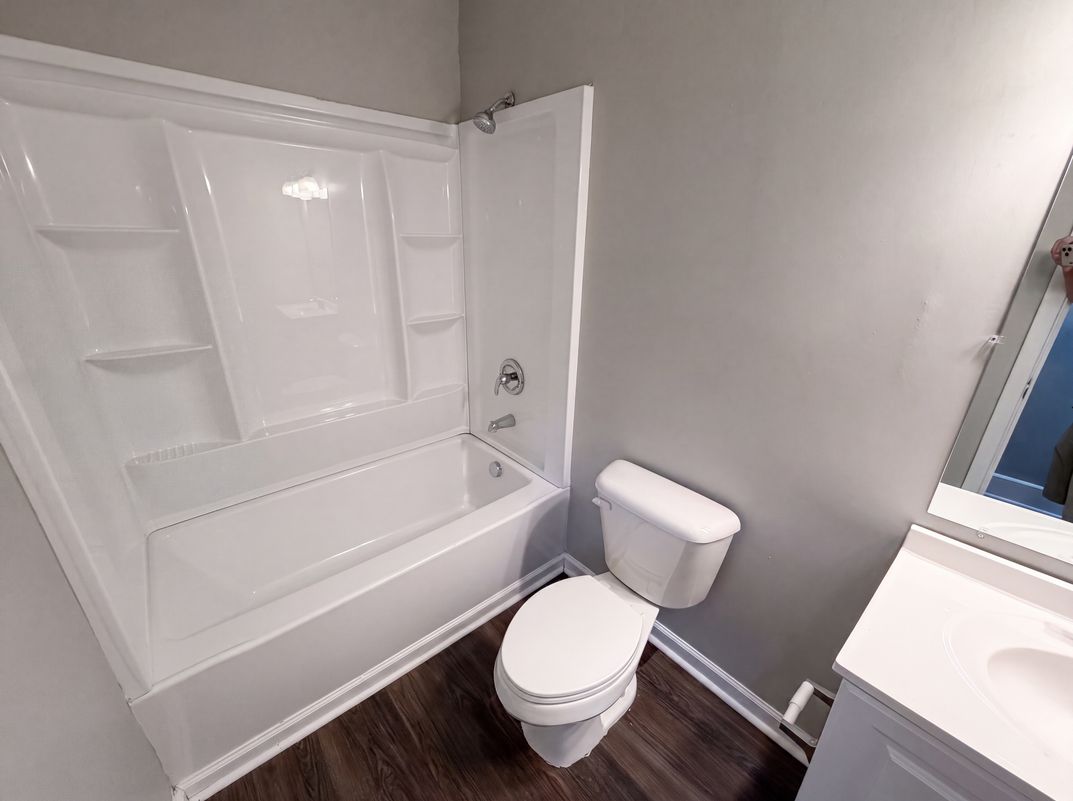 Photo 13 of 19 of 528 Kentbrook Dr, Charlotte, NC