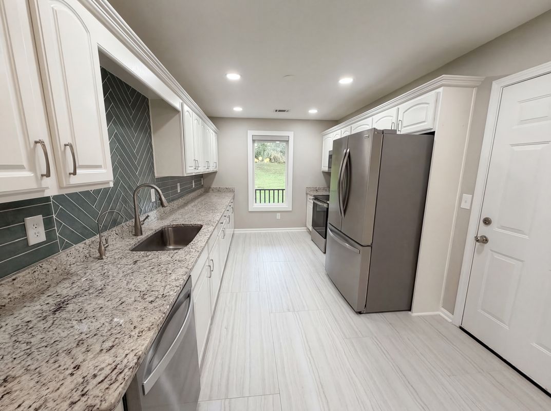 Photo 8 of 19 of 4241 Grady Smith Rd, Loganville, GA