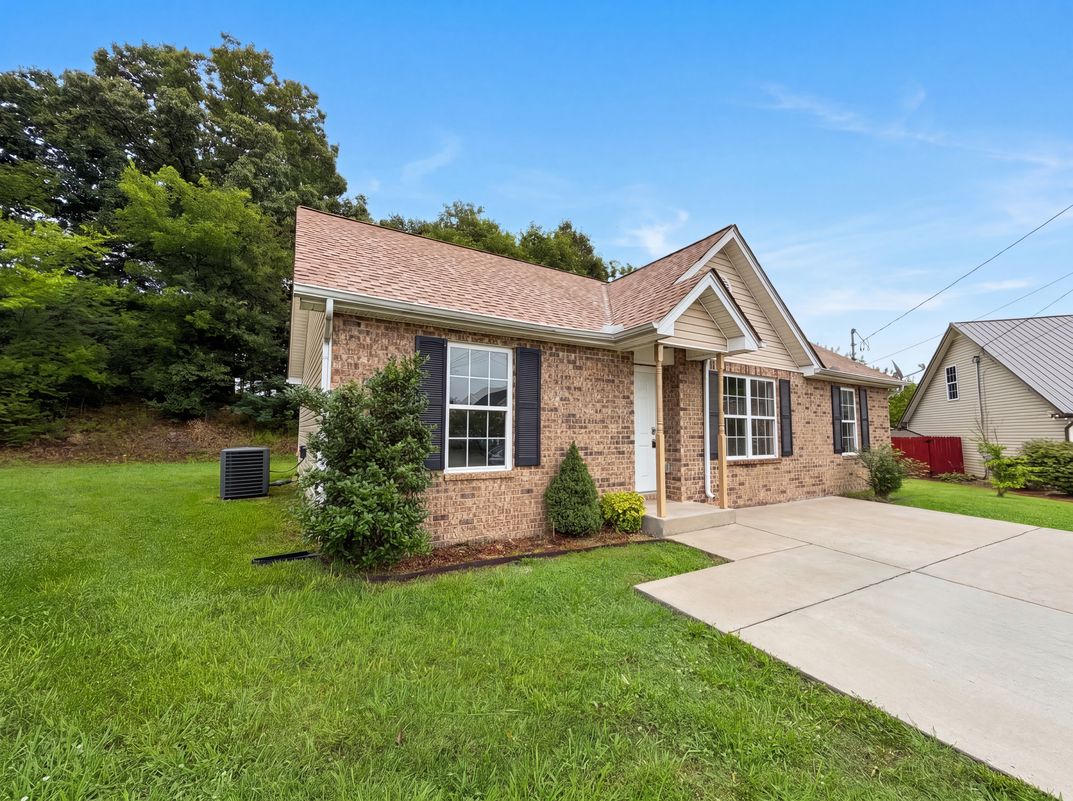 Photo 19 of 21 of 1125 Sima Shabat Ct, La Vergne, TN