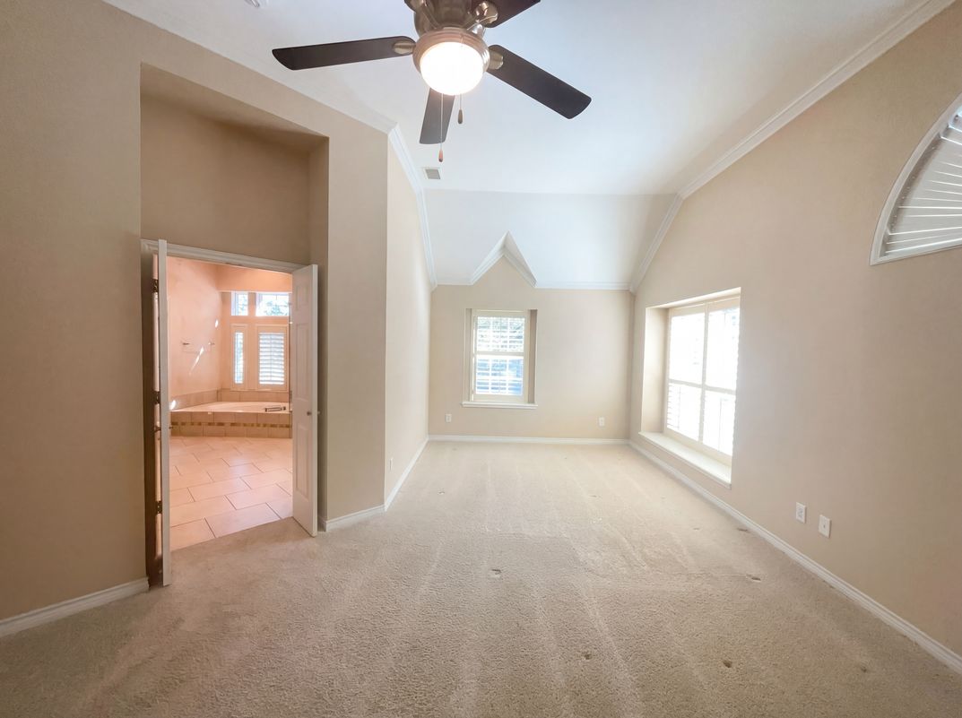 Photo 14 of 26 of 2741 Barrington Dr, Plano, TX
