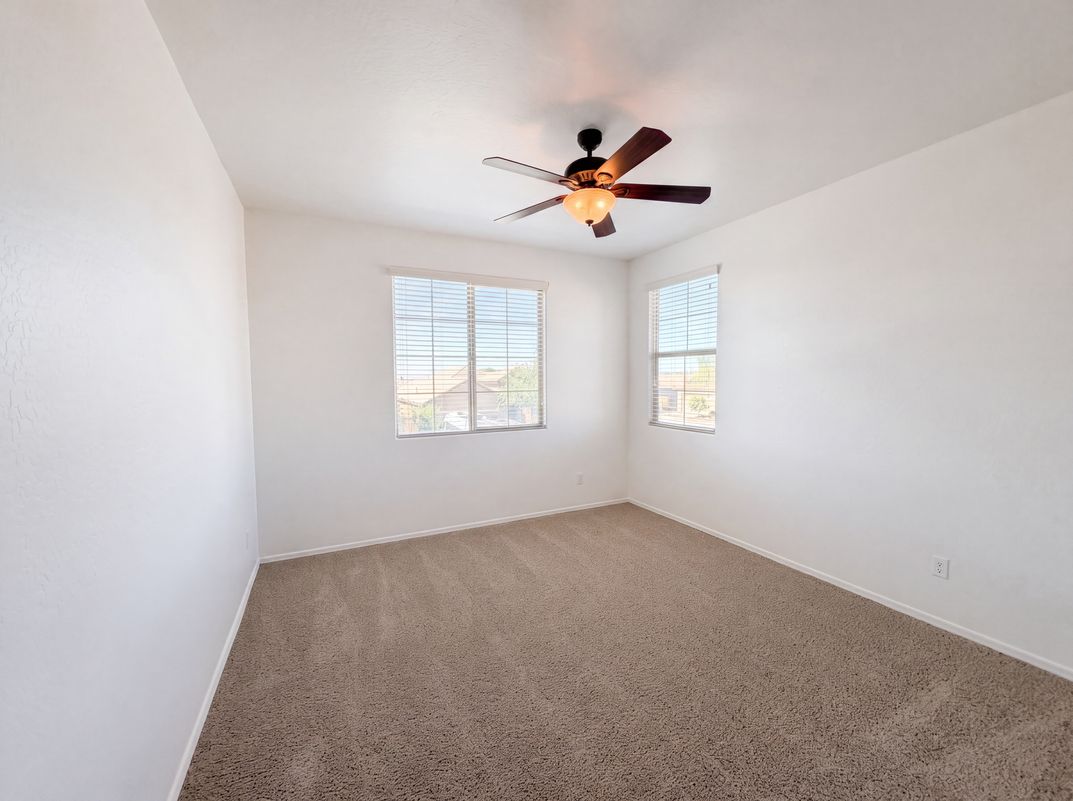 Photo 17 of 38 of 21276 W Berkeley Rd, Buckeye, AZ