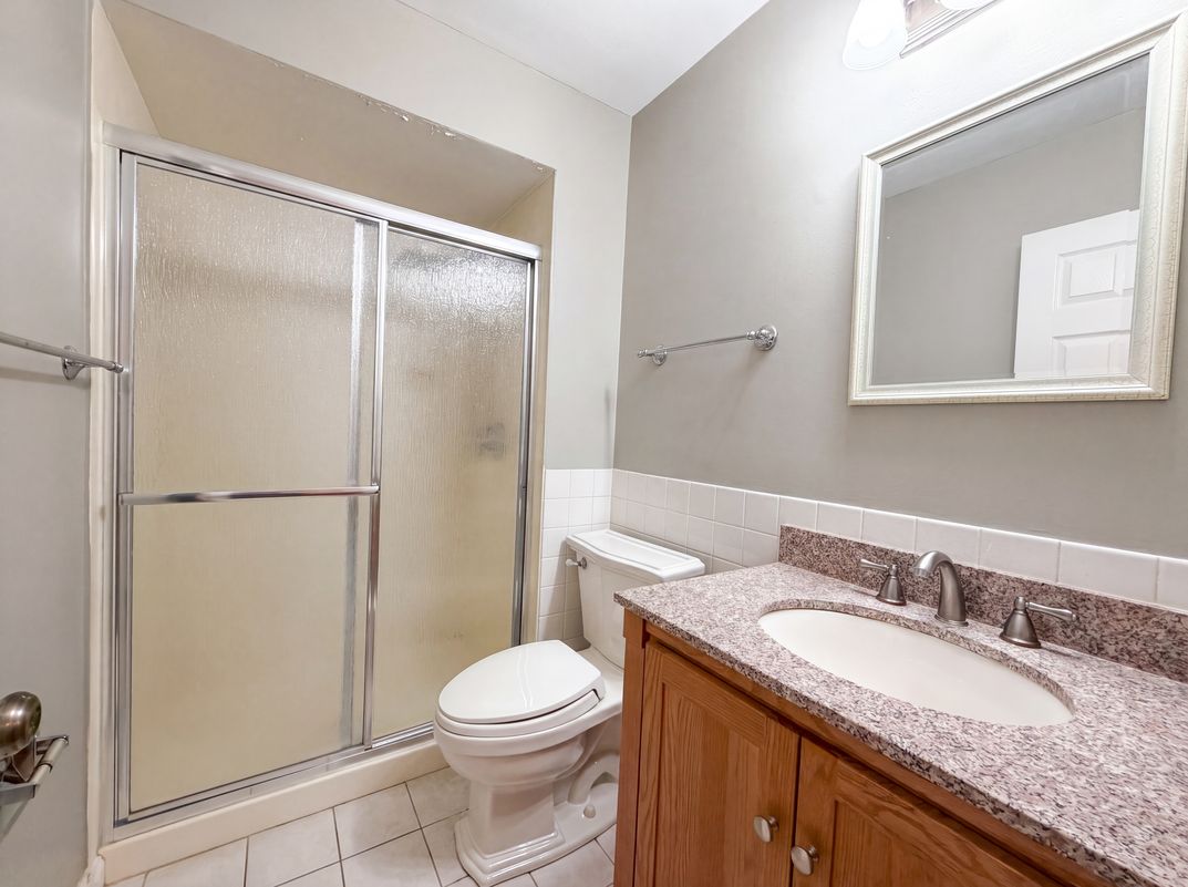 Photo 15 of 20 of 743 Eaglebrooke Dr, Ballwin, MO