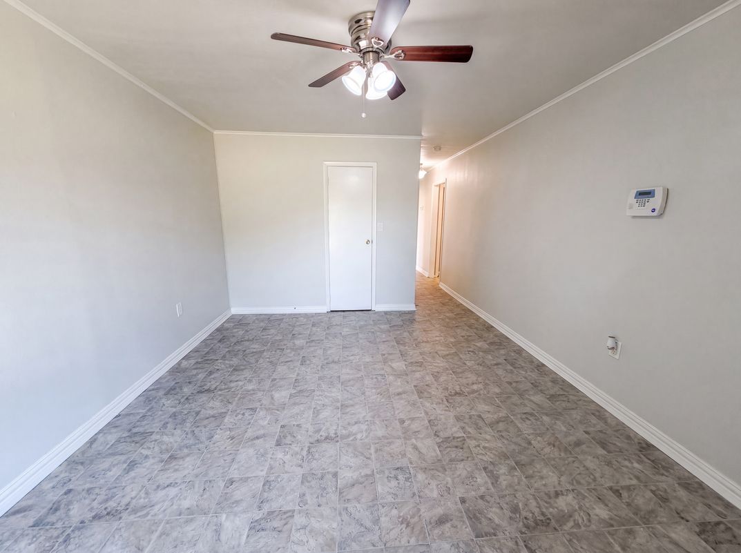 Photo 3 of 16 of 4268 Texas College Dr, Dallas, TX