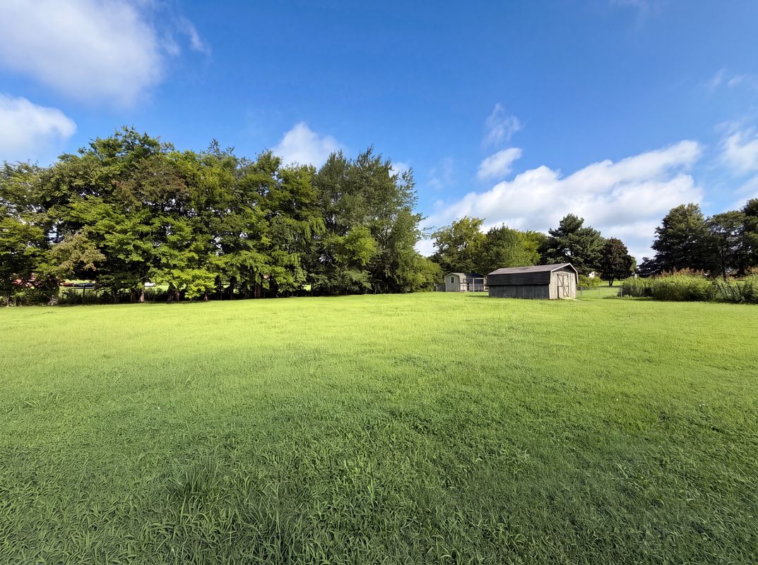 Photo 19 of 22 of 1112 Claire Dr, Spring Hill, TN