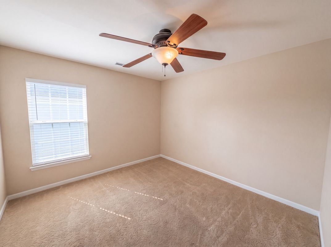 Photo 10 of 22 of 676 Grassy Hill Rd, Summerville, SC